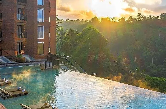 Novotel Ubud فندق 5*